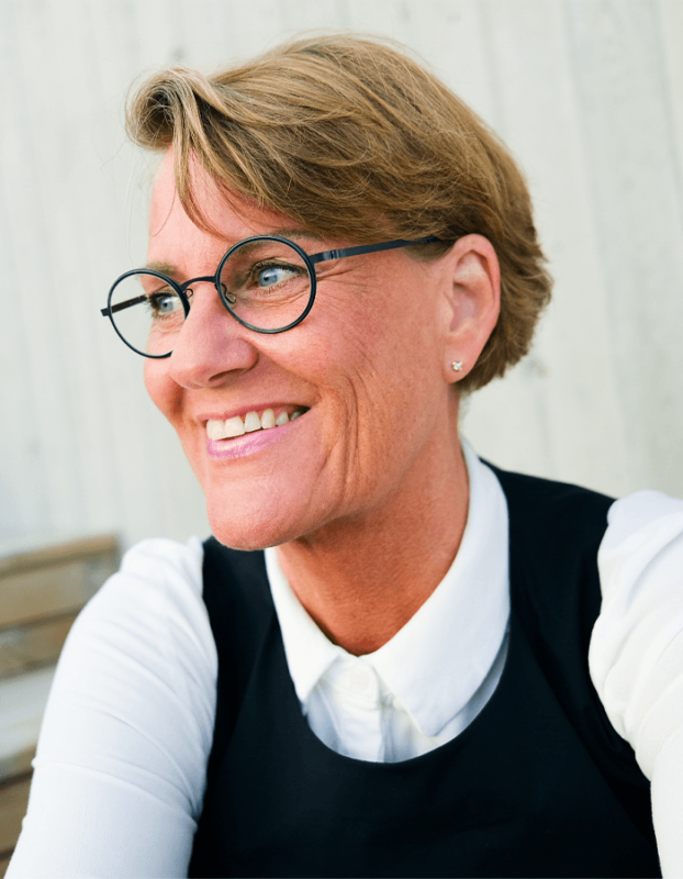 Om oss Anette Wilstrup Torgersen, Daglig leder & gründer av Smarte Hoder AS